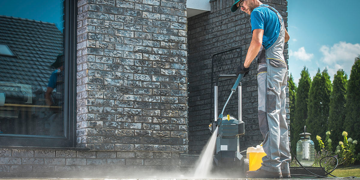 What is the best way to choose a pressure washer?