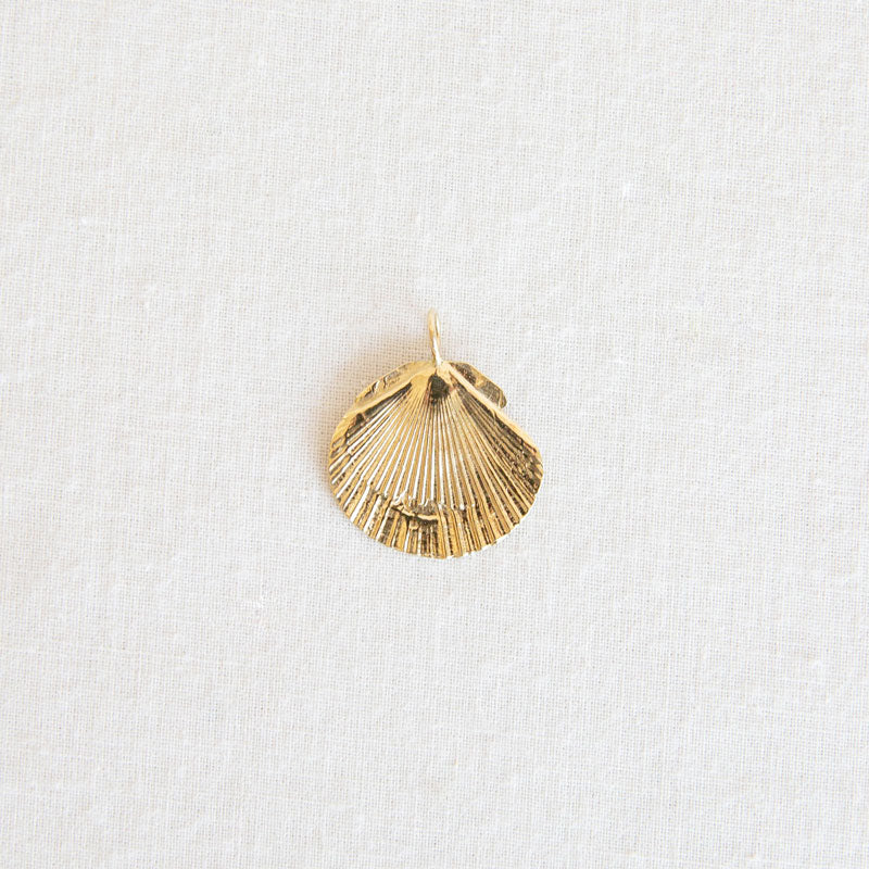 Gold Concha Pendant