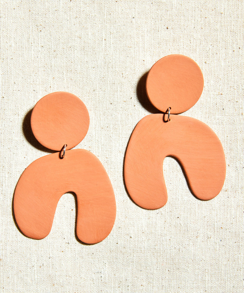 BIG ARCH EARRING