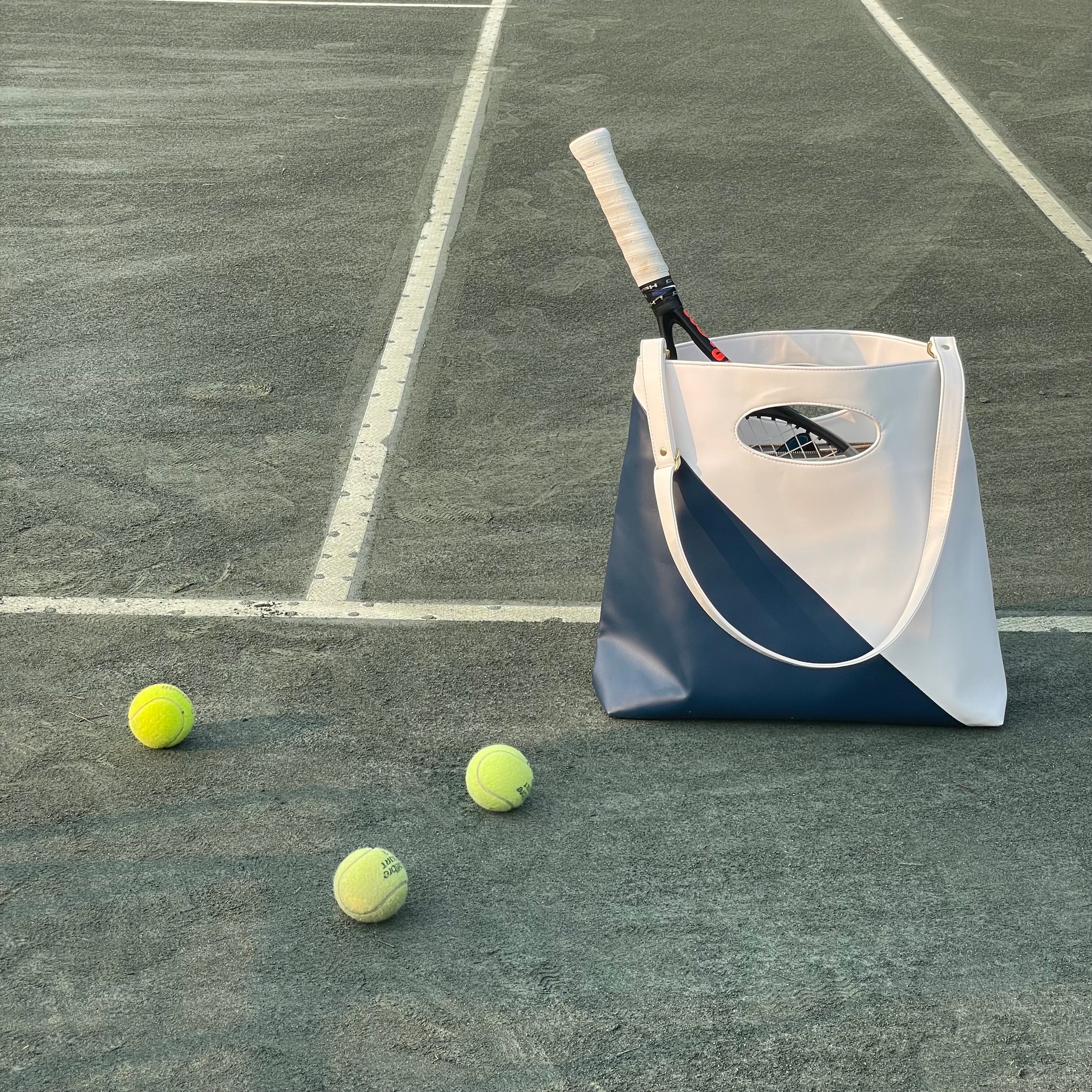 Alys Racquet Tote