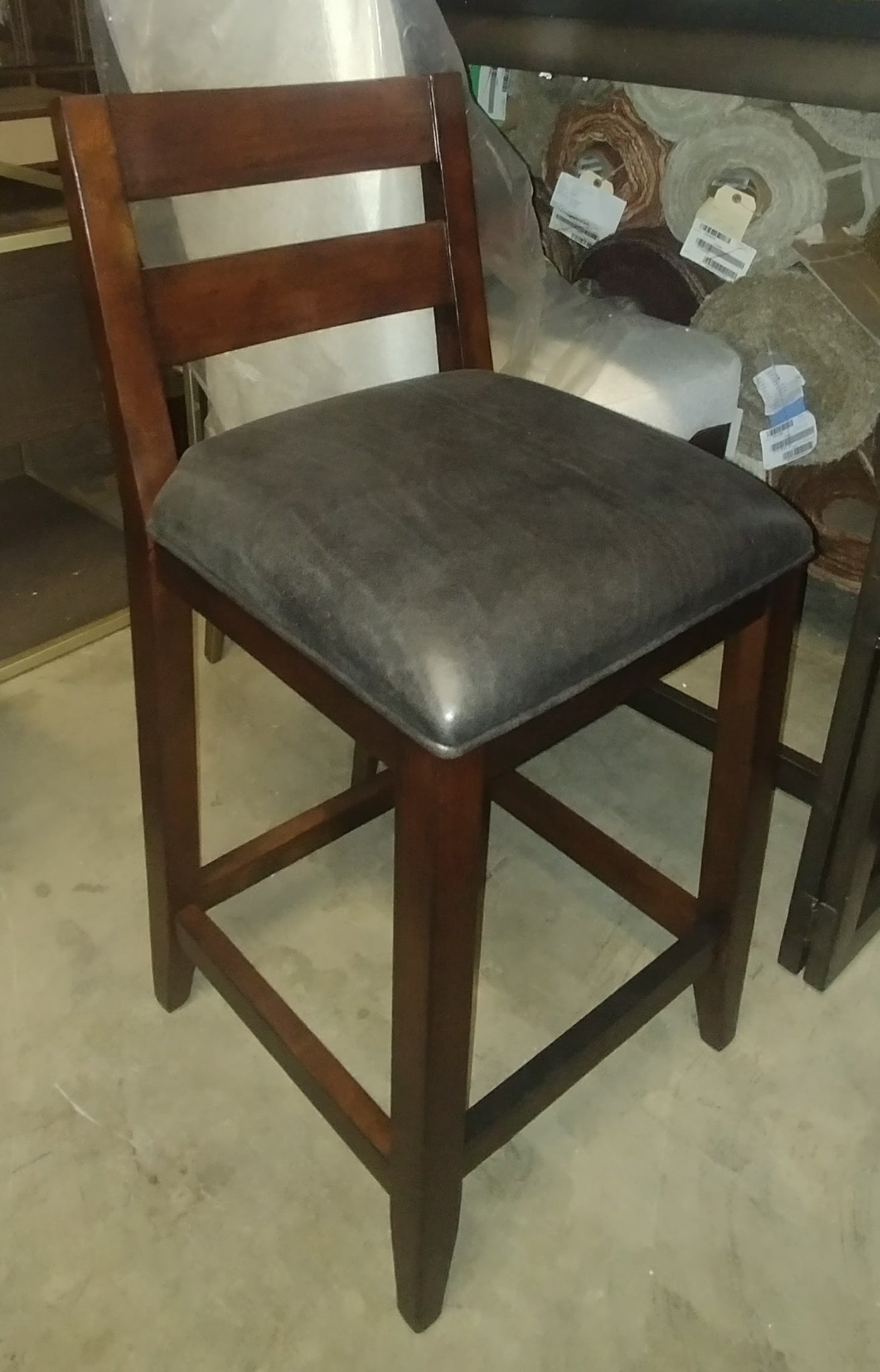 Thomasville Furniture Studio 1904 Low Ladder Back Leather Bar Stool Davisqualityfurniture