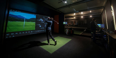 Golf fitting studio