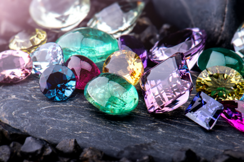 Cubic Zirconia vs Gemstones: Which is best?