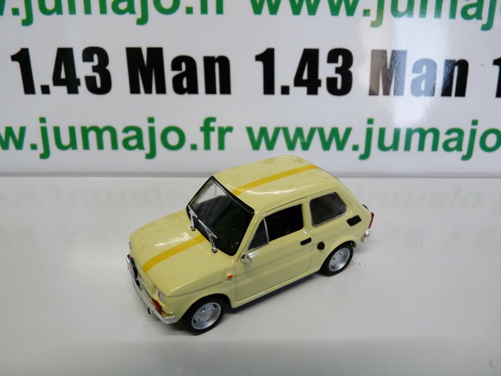 PL192 1/43 IXO IST déagostini POLOGNE FIAT 126 auto ecole