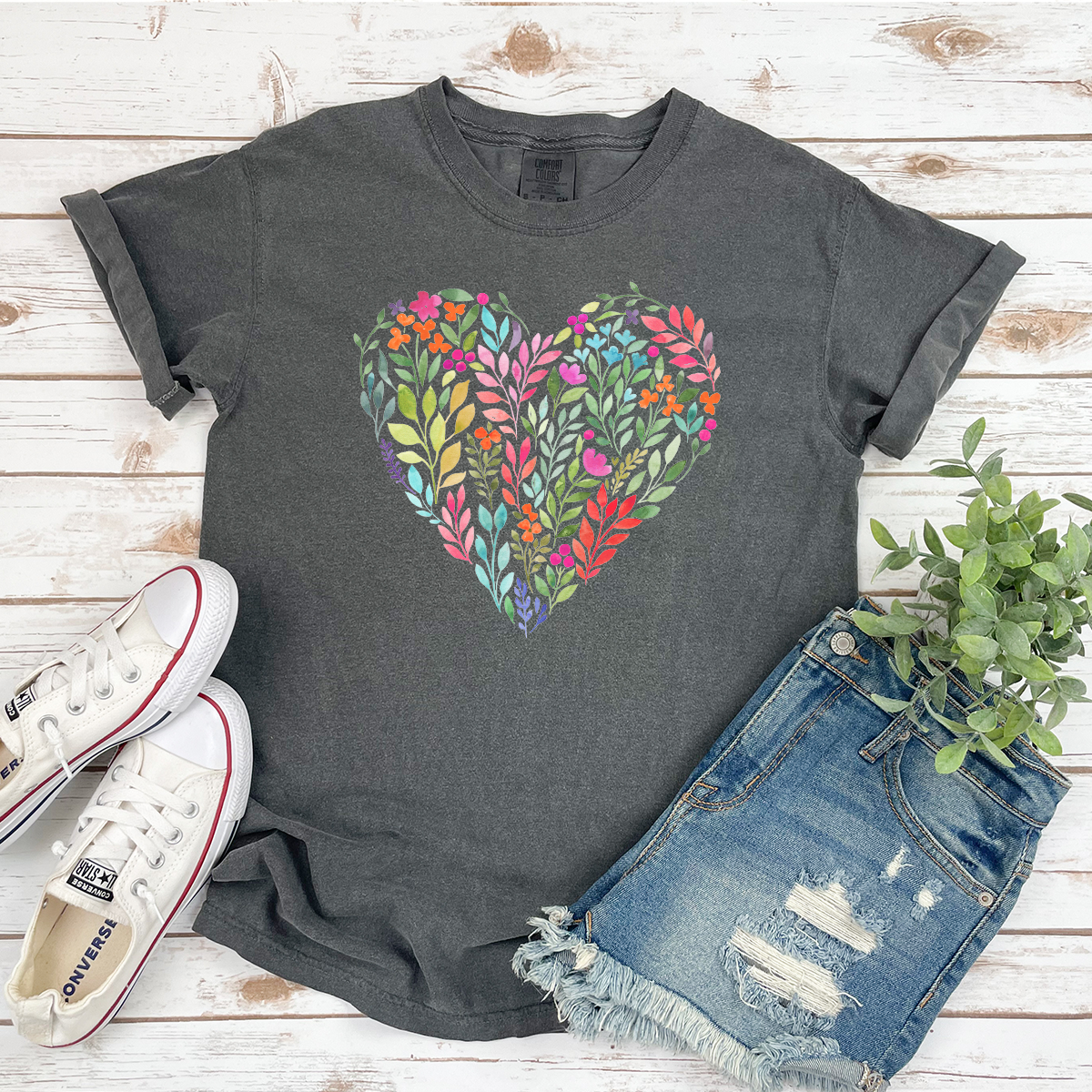 bright flower heart cotton tee