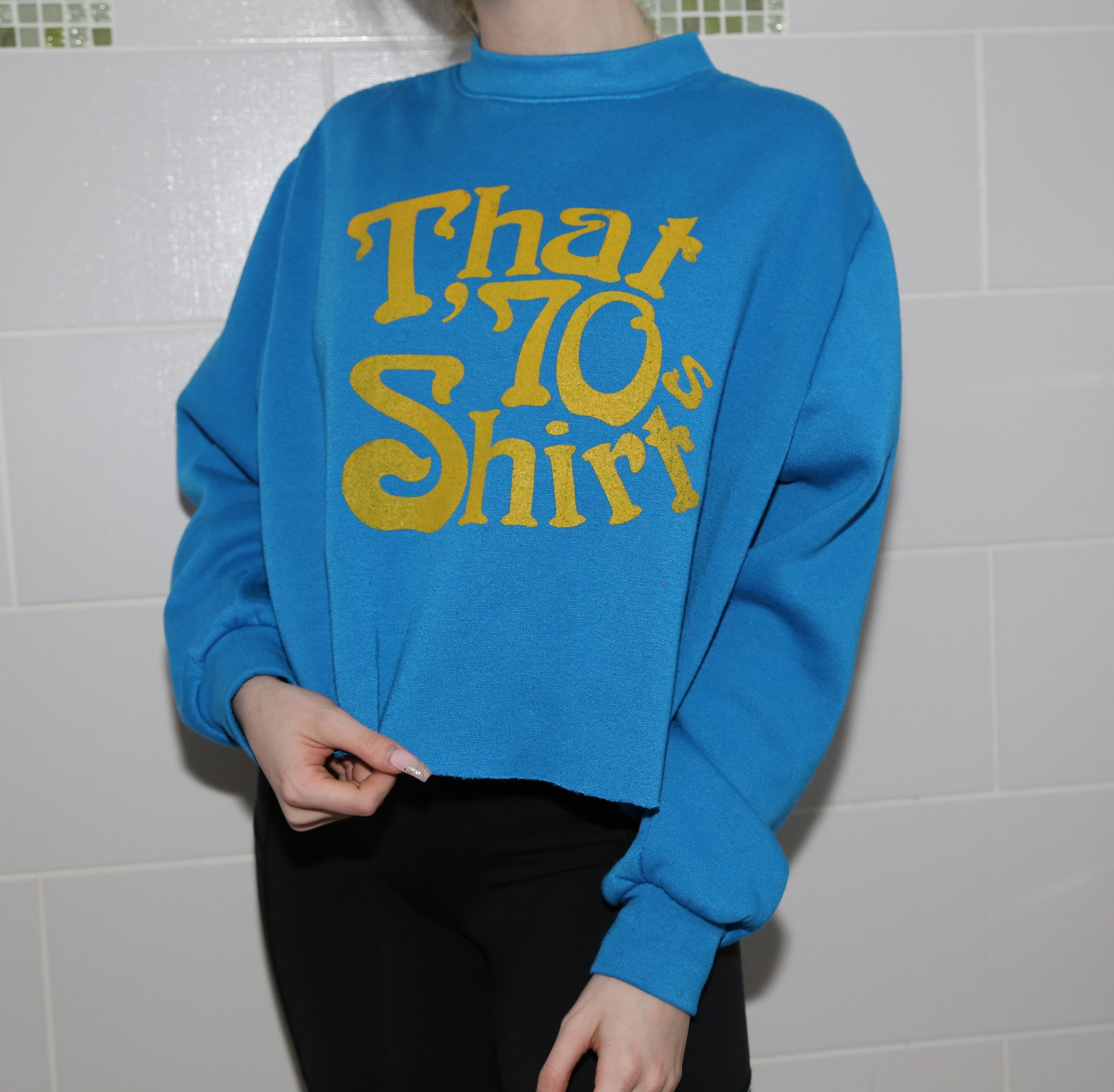 cropped graphic sweatshirt