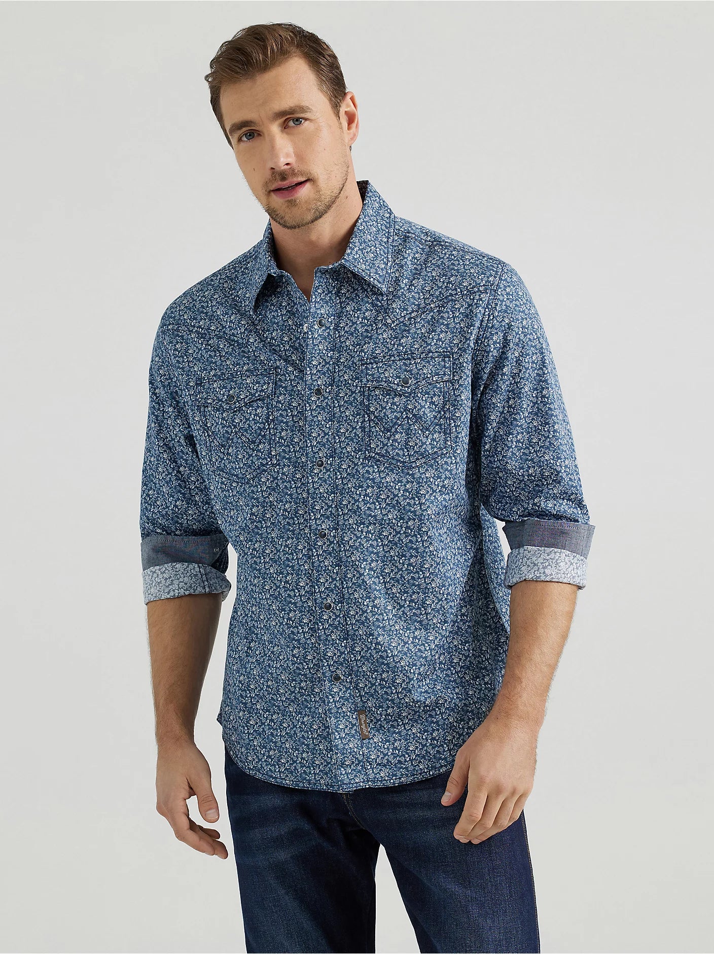 Wrangler Mens Retro Premium Long Sleeve Printed Snap Shirt - Simply Navy    112356586