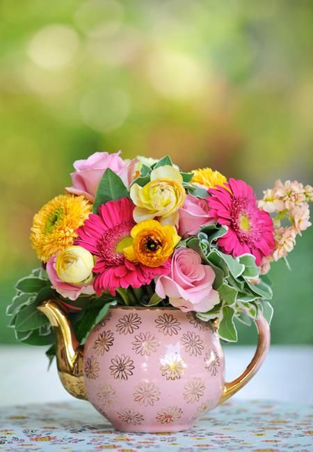 Blumen Teekanne Dekoration Vase