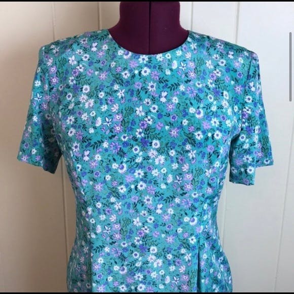 Vintage 80's/90's Teal Spring Wildflower Floral Pleated Front Sheath ...