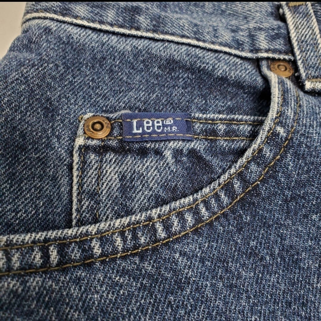 Vintage 90's High Rise Stonewash Cutoff Jean Shorts by Lee | Shop THRILLING