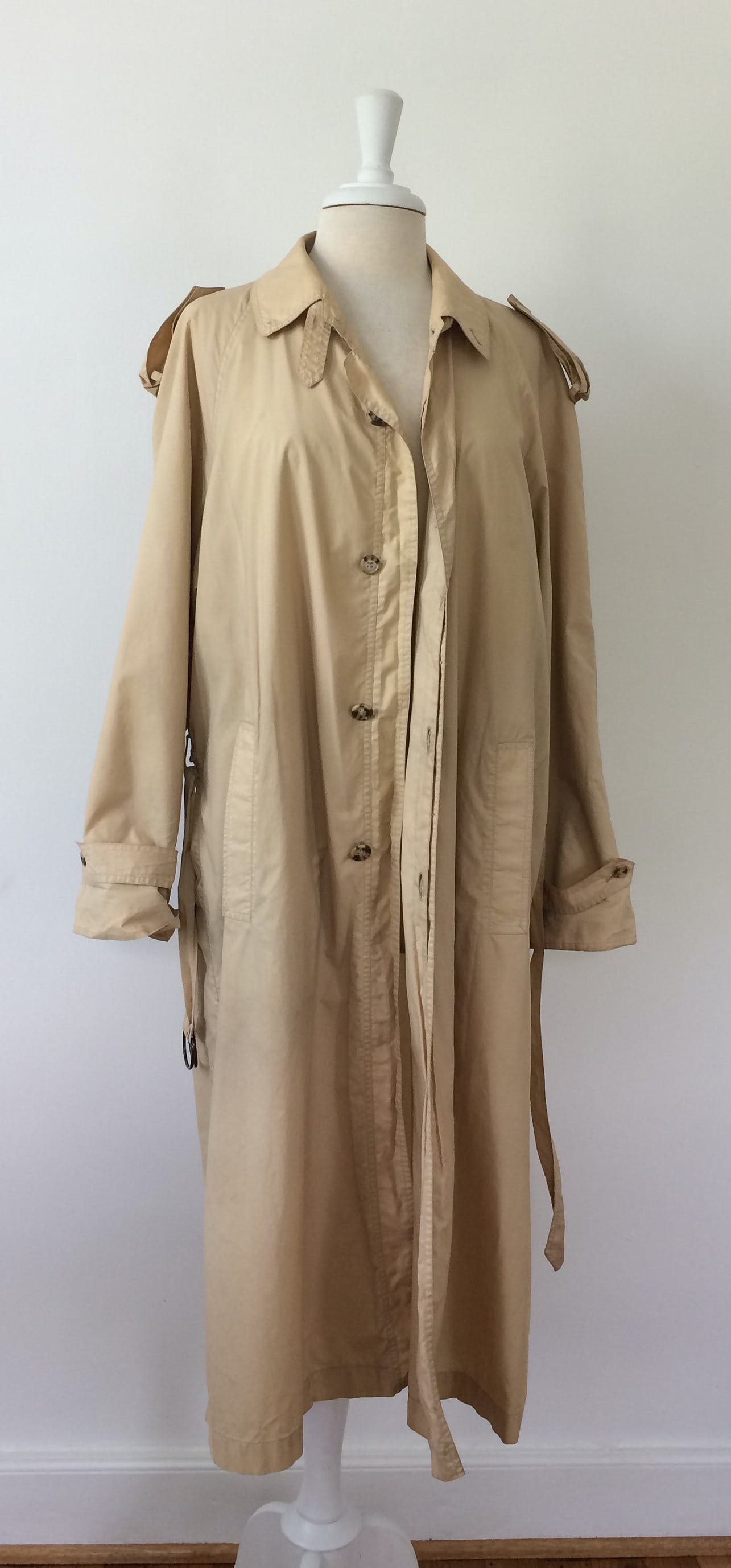 Vintage Lightweight Trench Coat by Paul Stuart | Shop THRILLING