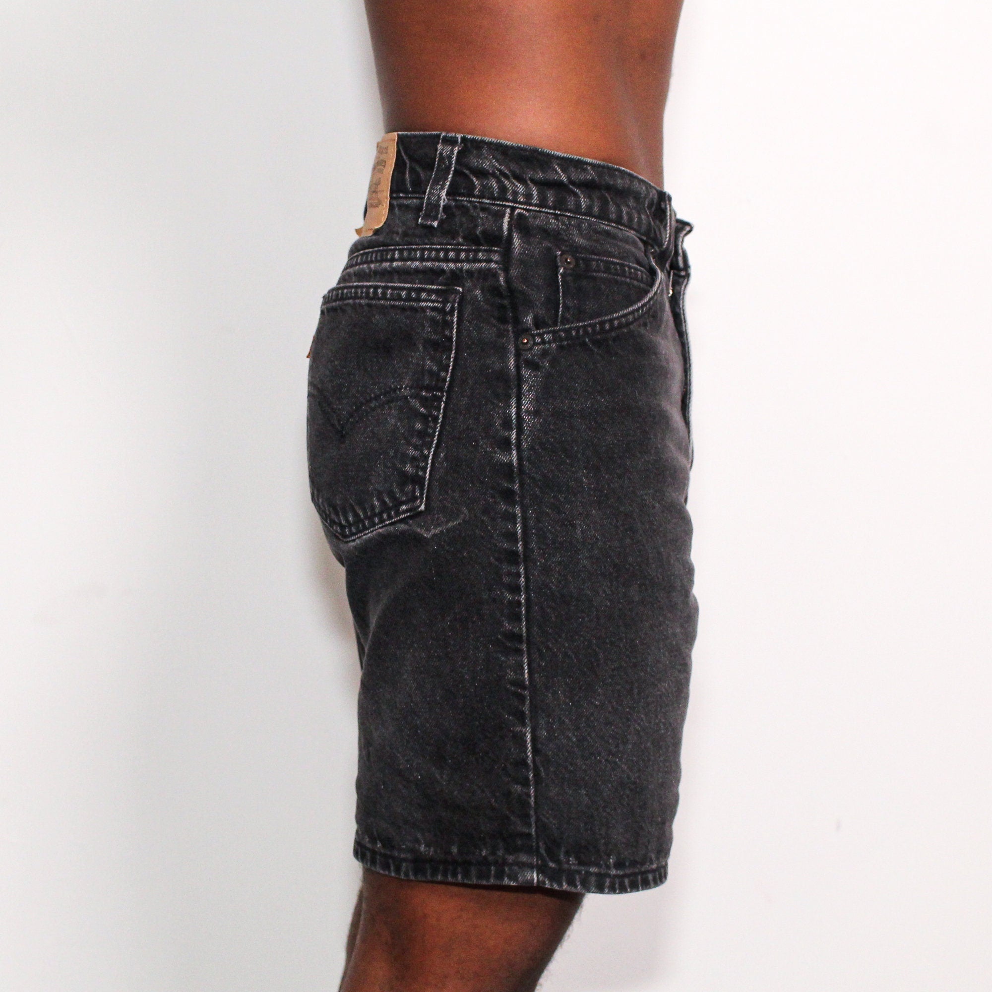 Vintage 80s Orange Tab Levis 950 Relaxed Fit Black Denim Shorts by Lev |  Shop THRILLING