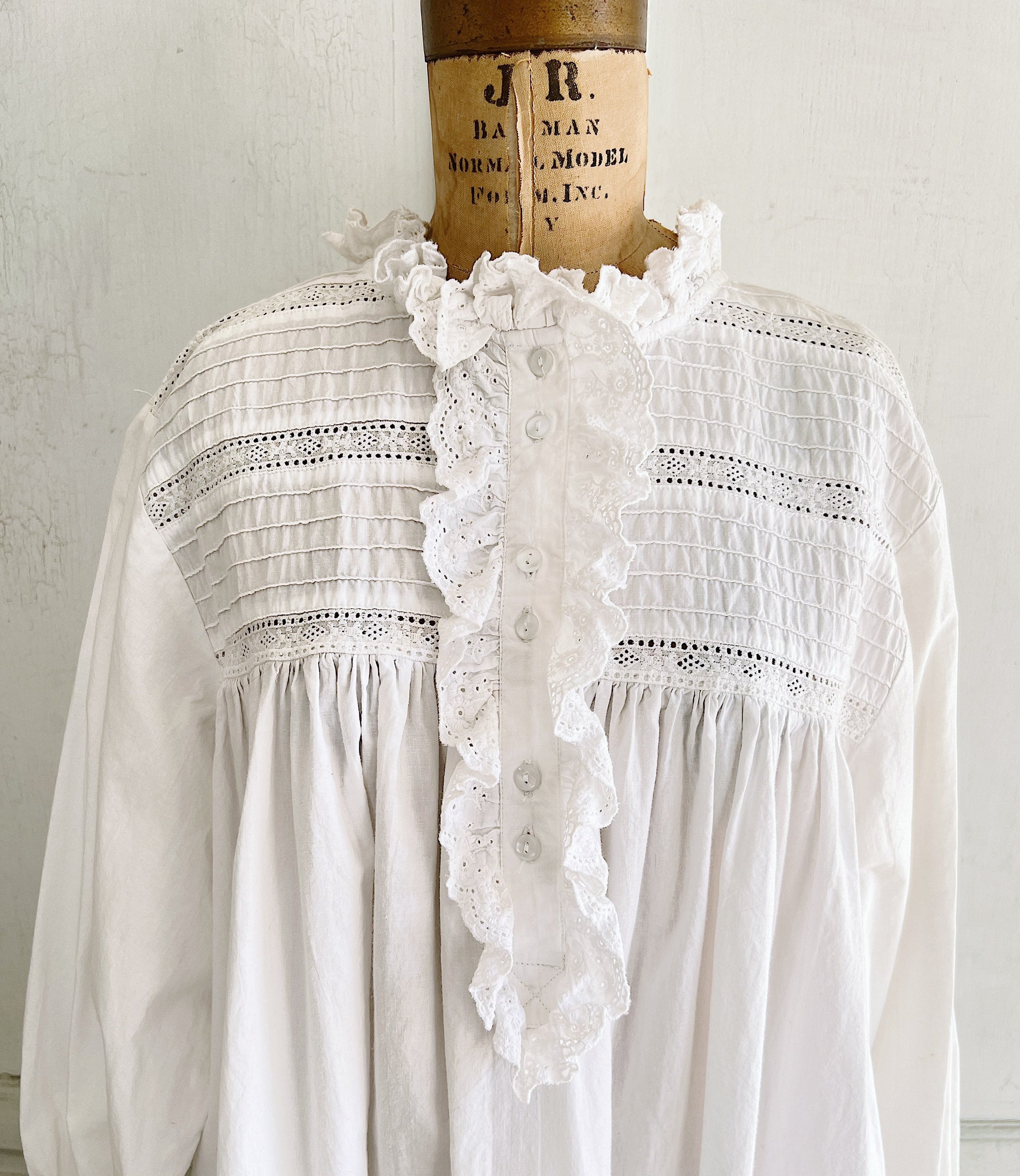 Vintage 80s Victorian Nightgown Dress White Cotton Nightdress by Past ...
