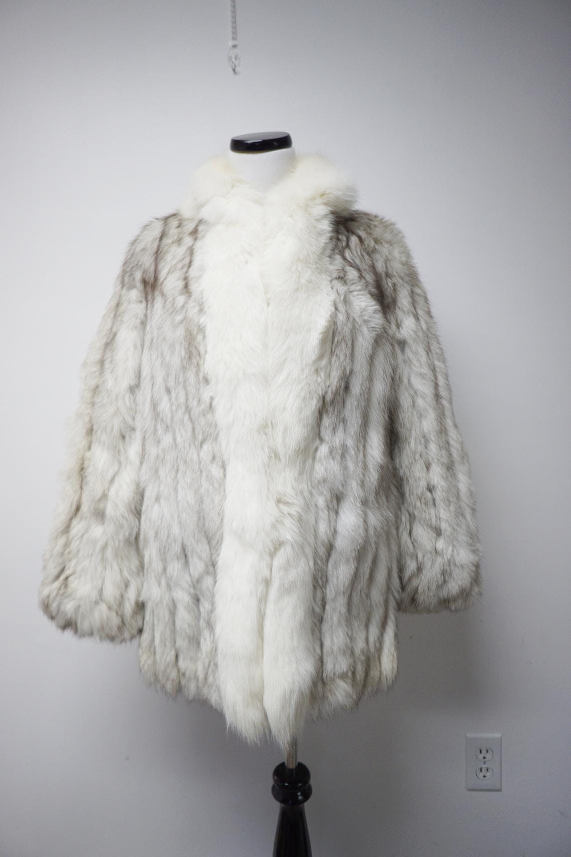 Vintage Gray Fox Fur Coat by Saga Fox | Shop THRILLING