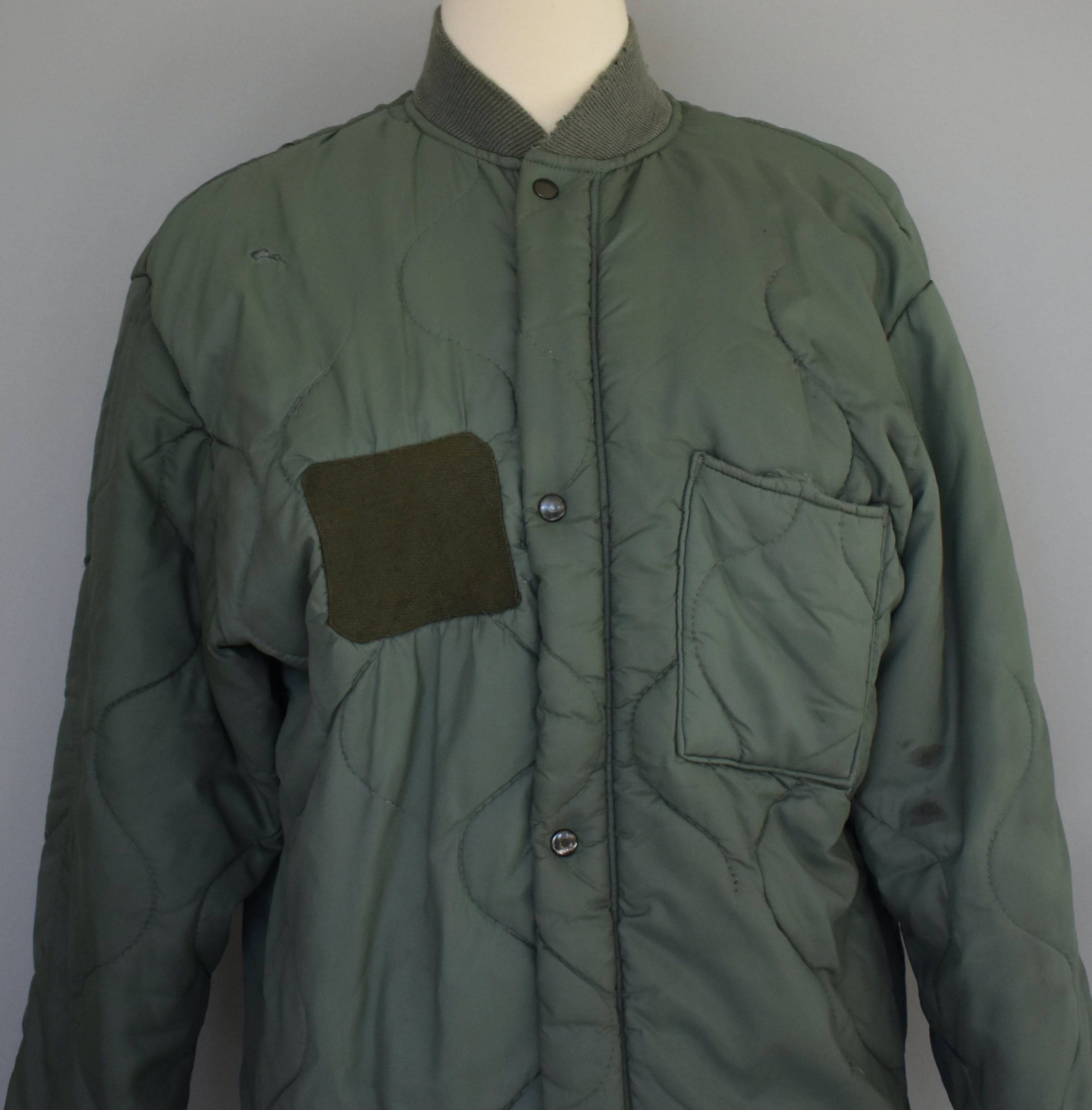 Vintage 70's Quilted Military Jacket by Winfield Mfg Co | Shop THRILLING