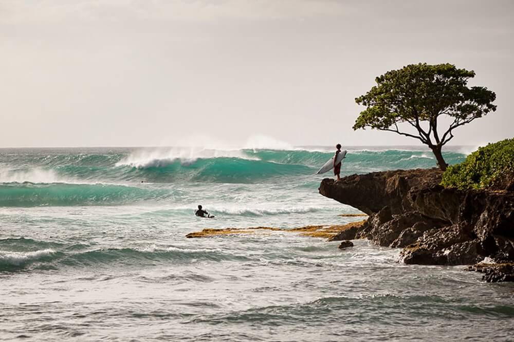 Oahu Hawaii the best place to surf in march