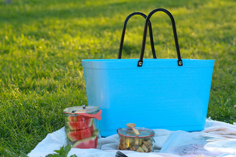 Hinza Totes from the Greenhouse are perfect for picnics!