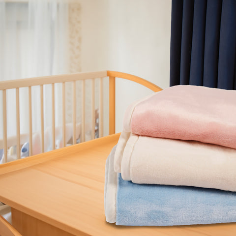 Decke für Babys aus Microfleece, einfarbig – flauschig