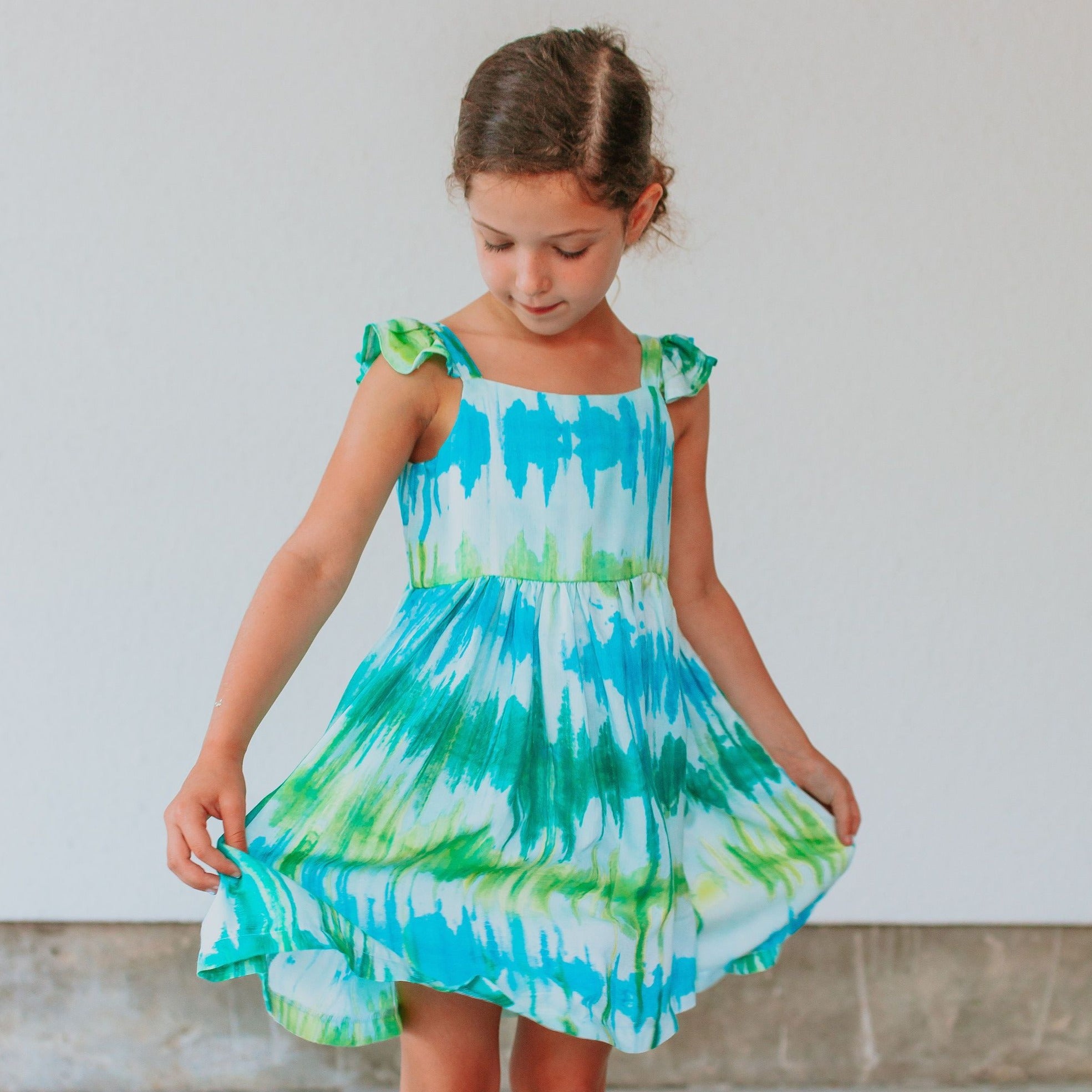 little girls green dress