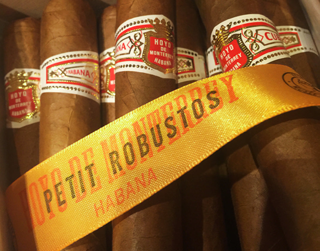 Hoyo de Monterrey Petit Robusto online kaufen