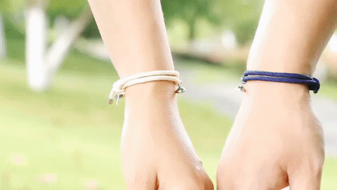 Bracelet Couple Magnetique Insta-Couple®