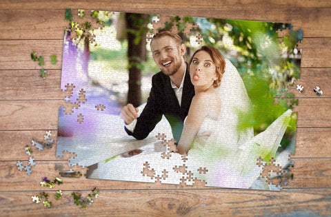 Wedding picture turned into a personalized puzzle | MakeYourPuzzles