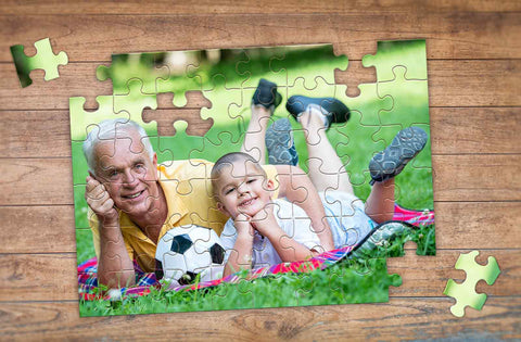 Making your own puzzle | grandpa with grandchild | MakeYourPuzzles