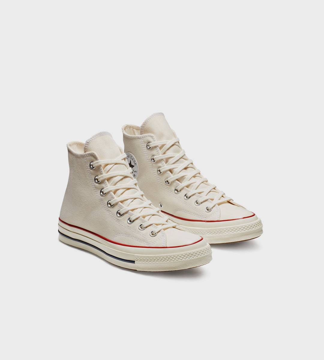 chuck taylor 2 low top