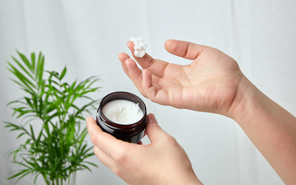 tallow moisturizer on hands