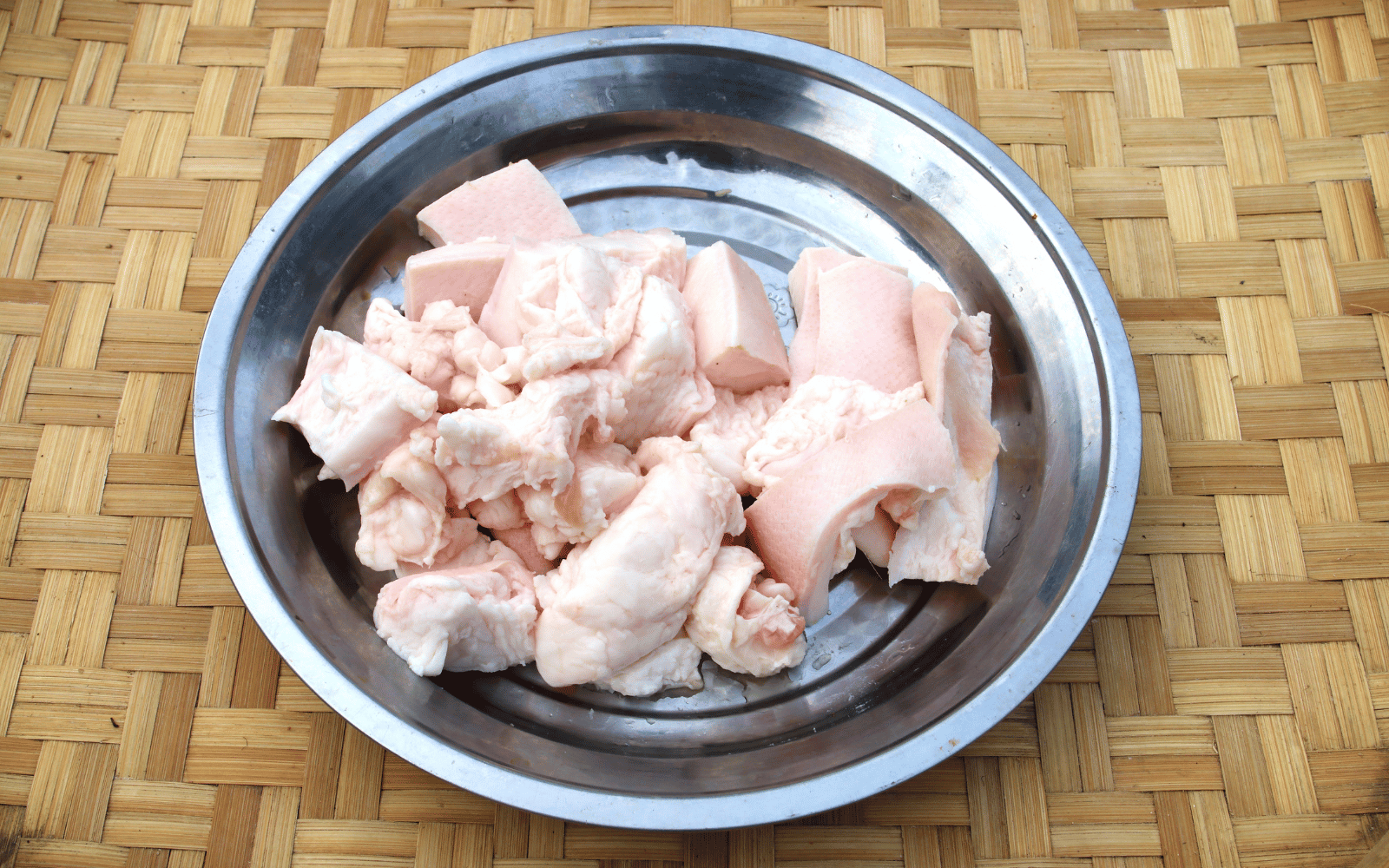 plate of kidney suet for rendering tallow