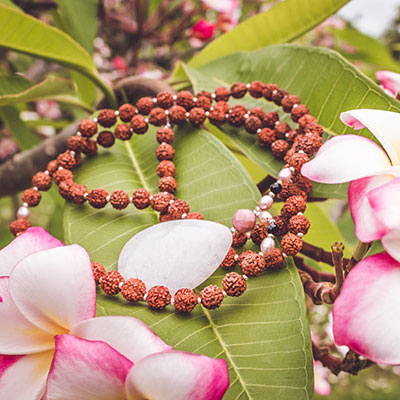 ORIGINS & SPIRITUAL SIGNIFICANCE OF MALA BEADS – Moon Dance Charms