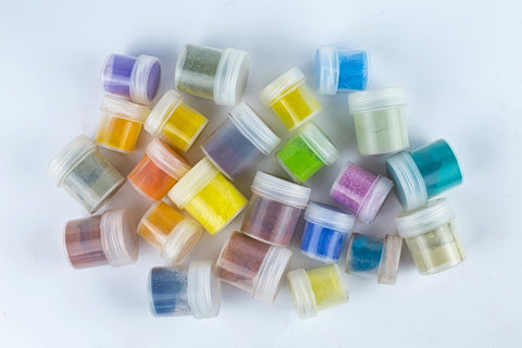 A selection of vibrant hues for making lip gloss
