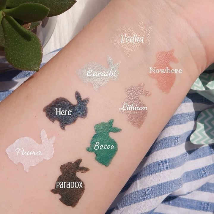 swatches pastello neve bosco