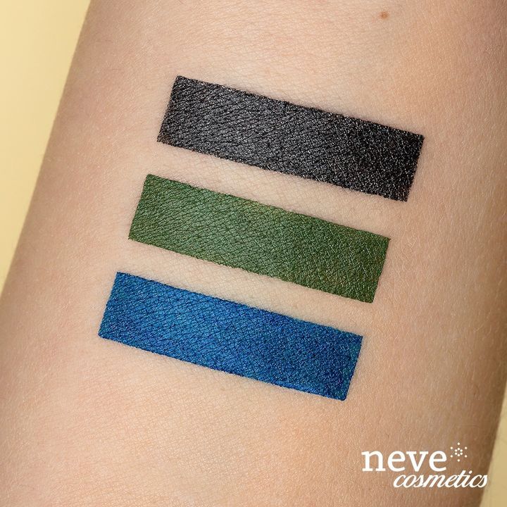 swatches matite pastello neve