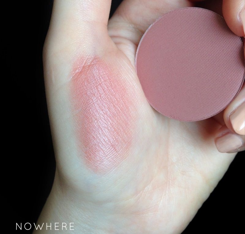 Neve Cosmetics Blush in Cialda Nowhere