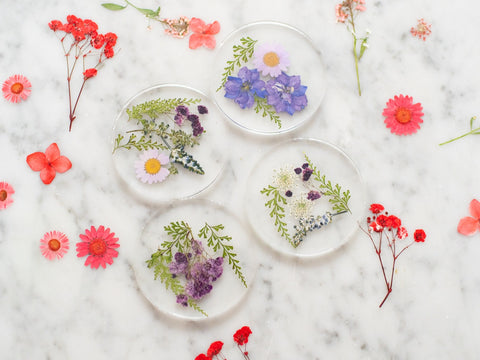 DIY Poured Resin Floral Coasters by Jenny Lemons | Melanie Abrantes Designs Blog