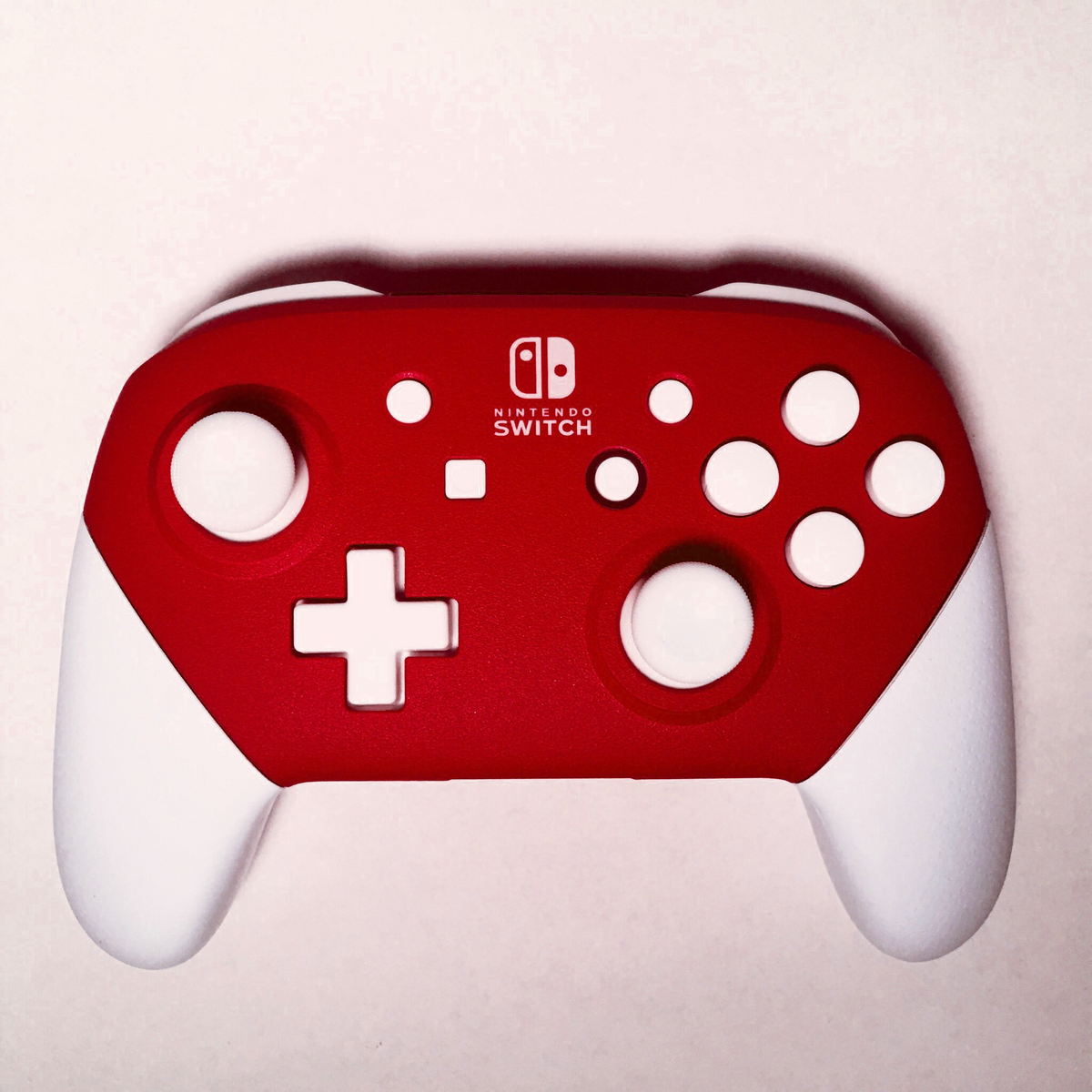 Nintendo Switch Pro Controller papercaft. Нинтендо белая.