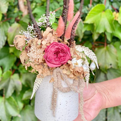 dried flowers for mother's day delivery 