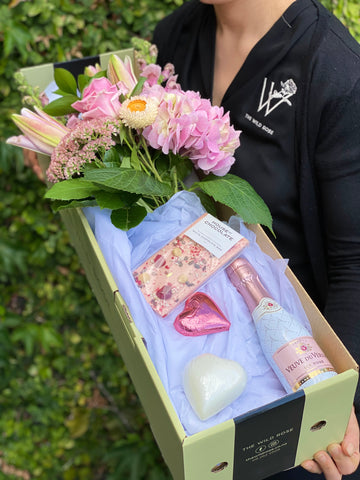 Flower Delivery Auckland I Free Delivery 100 The Wild Rose