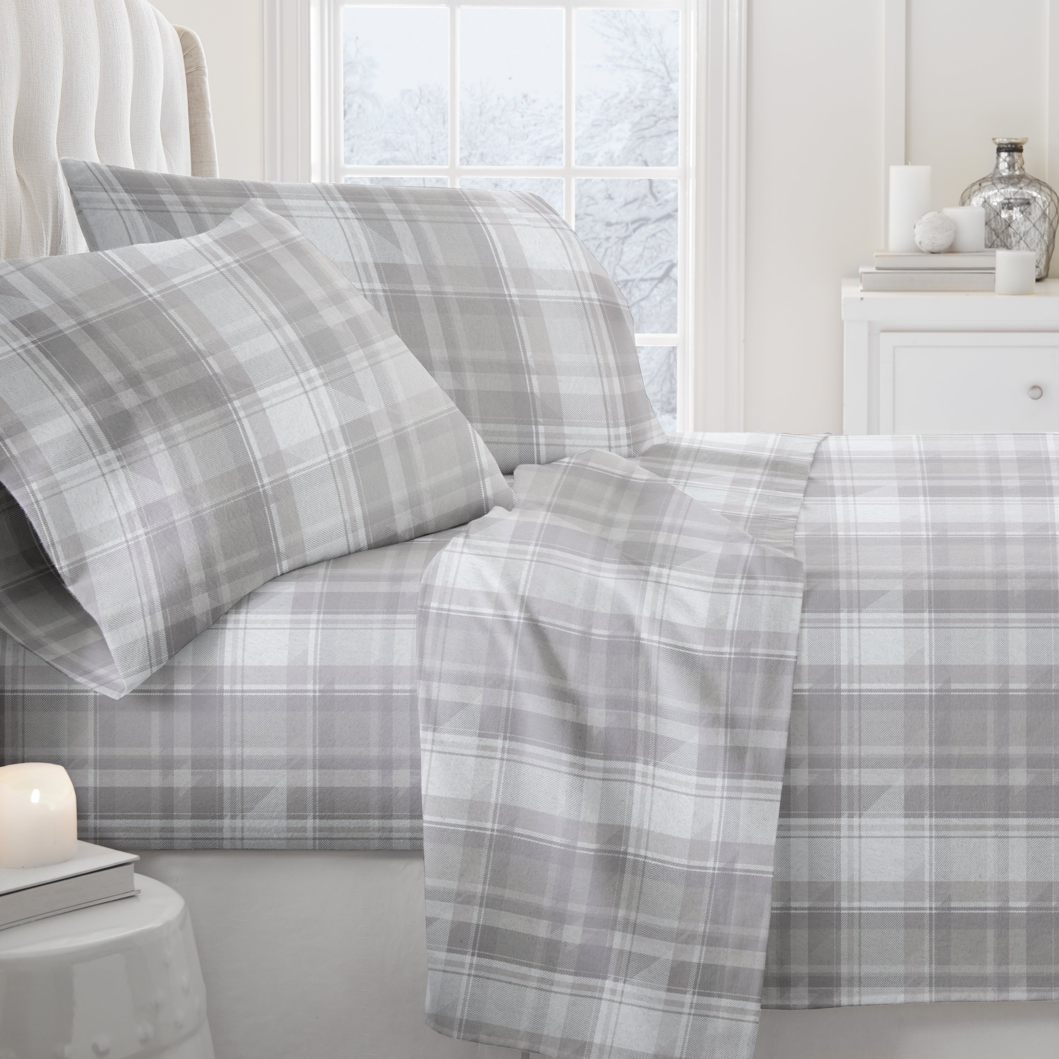 Plaid 4-Piece Flannel Sheet Set - Cloth  Gable product image