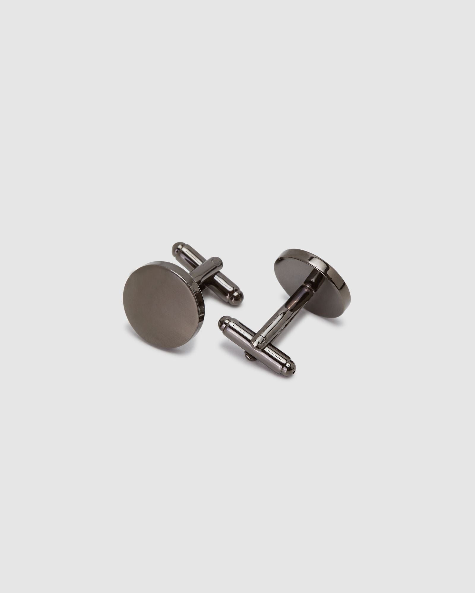 MENS PILL SHAPE CUFF LINK