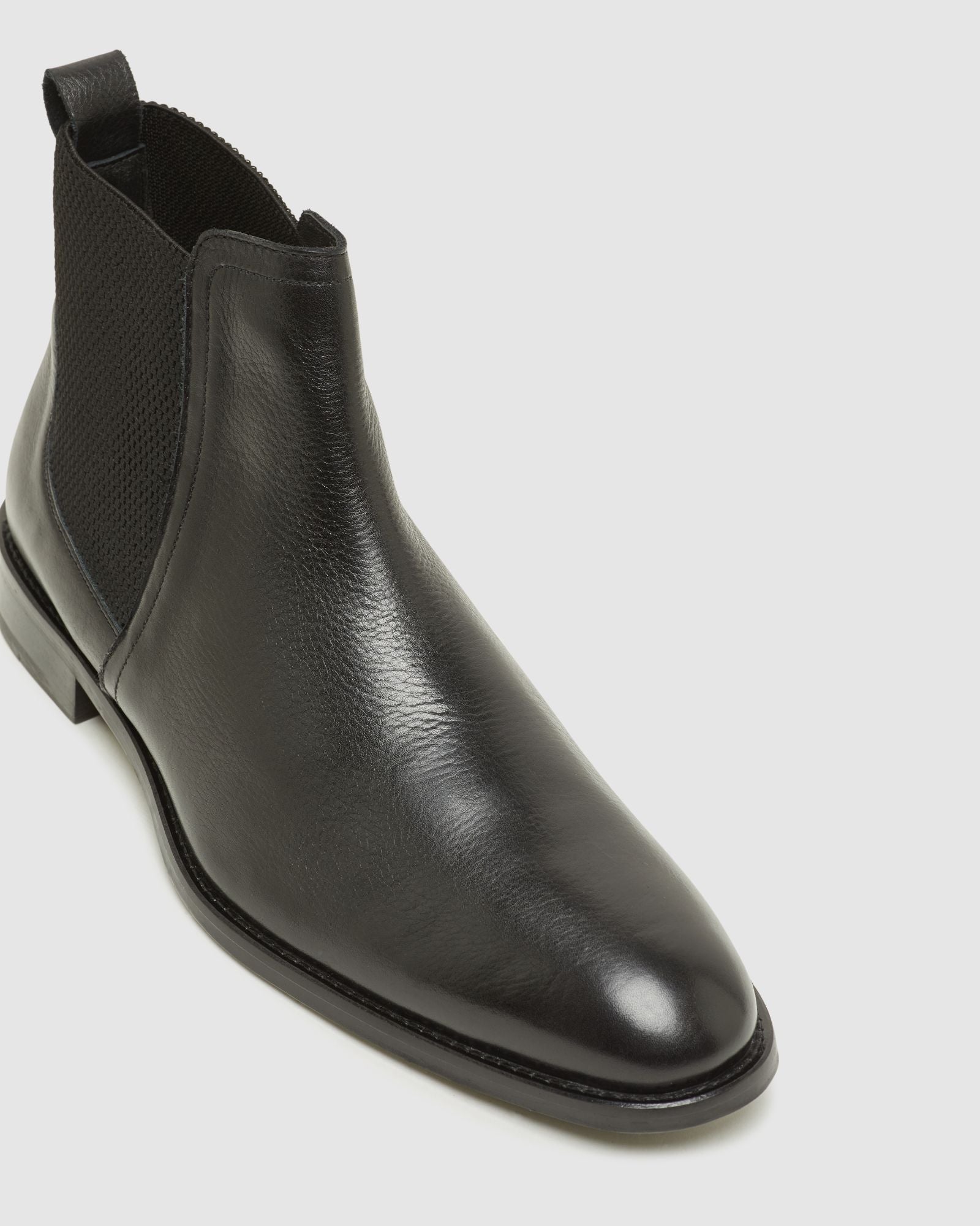 CONN LEATHER CHELSEA BOOTS