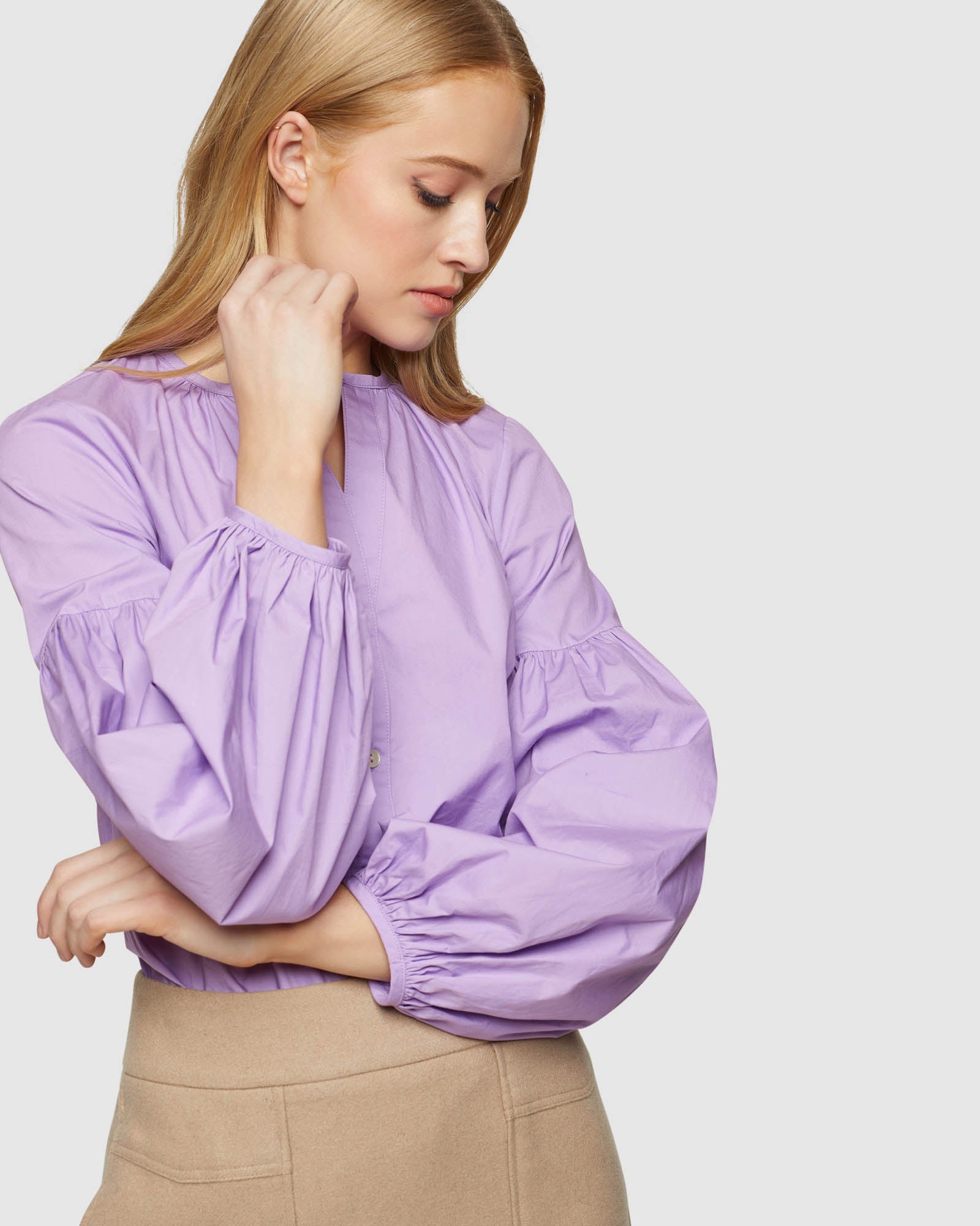 HARRIET GATHERED SLEEVE BLOUSE