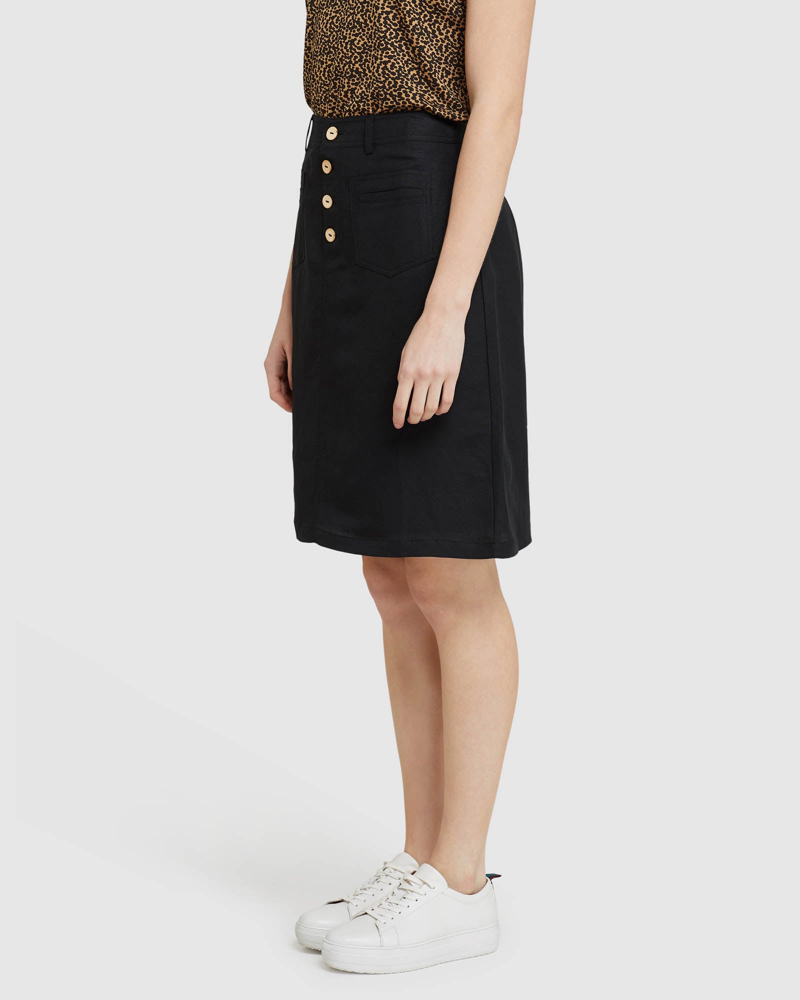 TITO BUTTON FRONT SKIRT