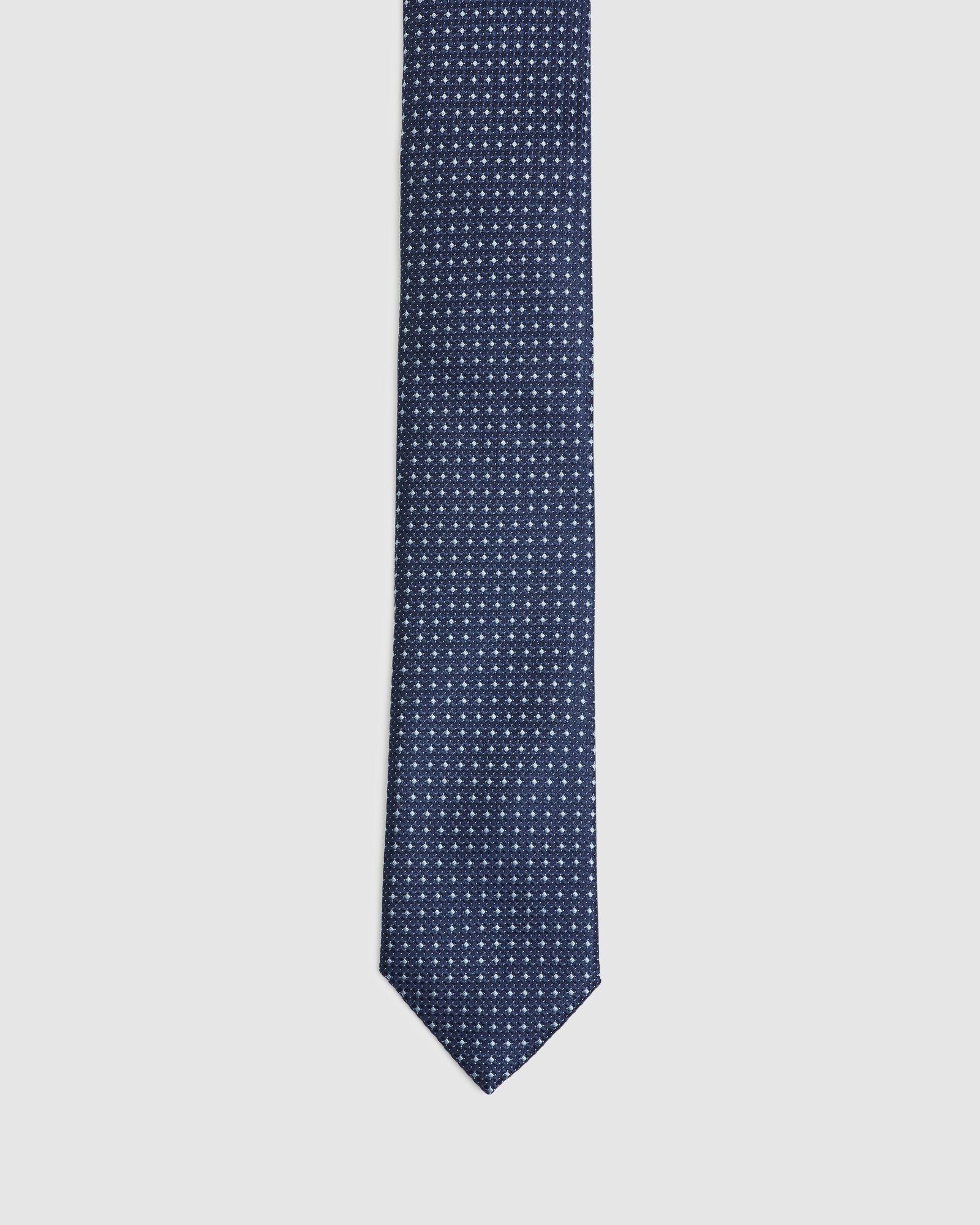 STITCHED SILK TIE