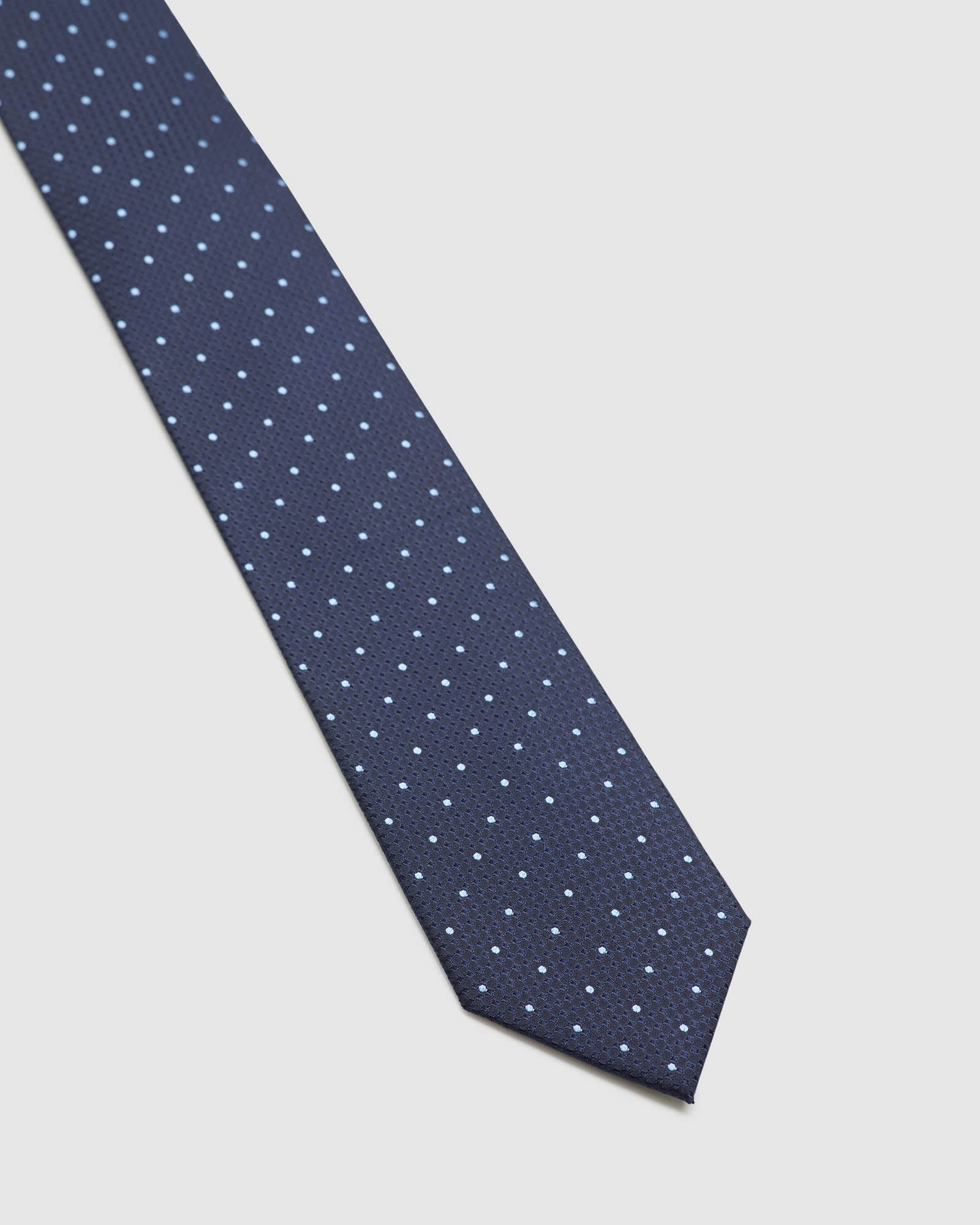 SIMPLE SPOT SILK TIE