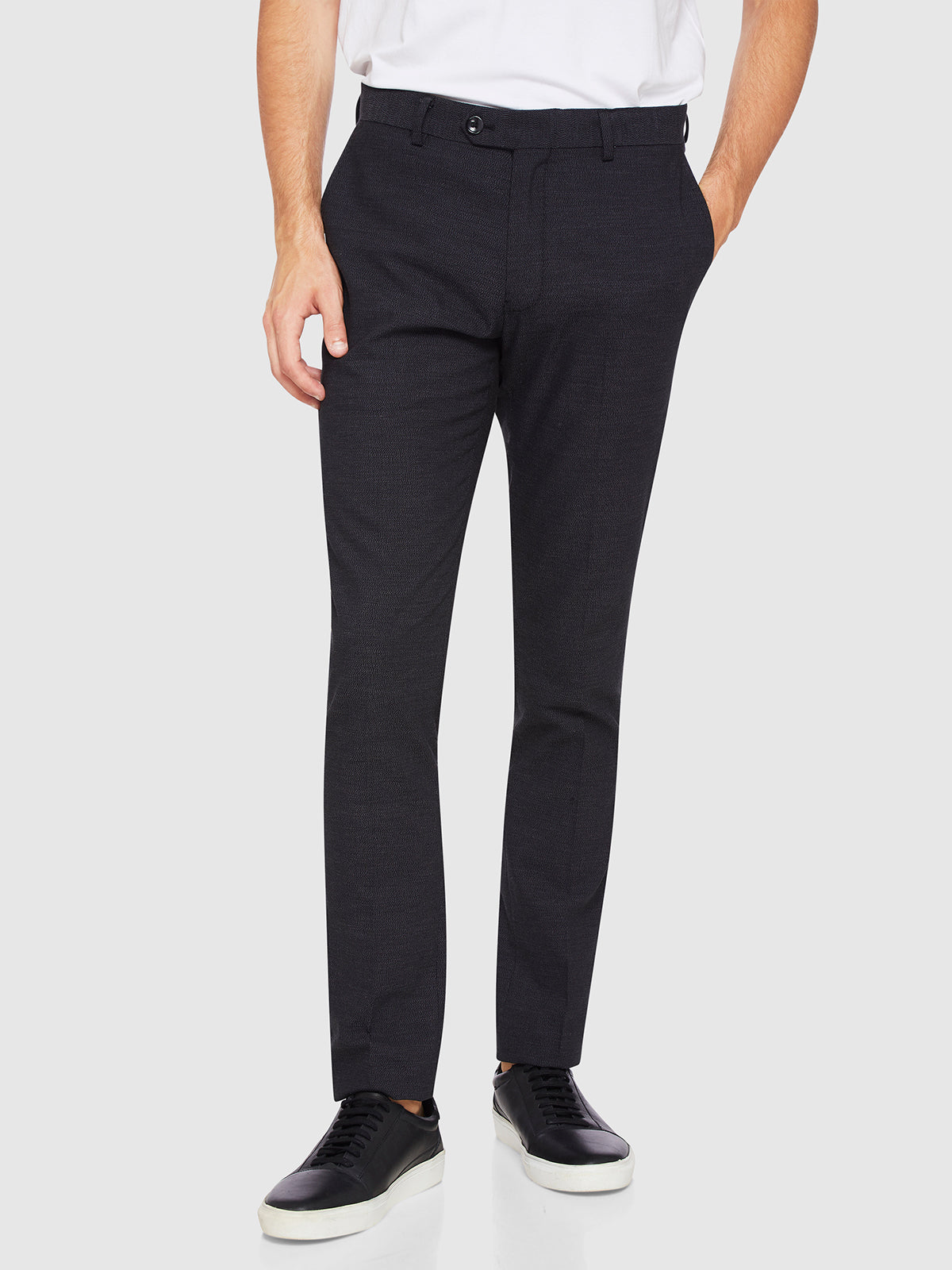 STRETCH TEXTURED TROUSERS