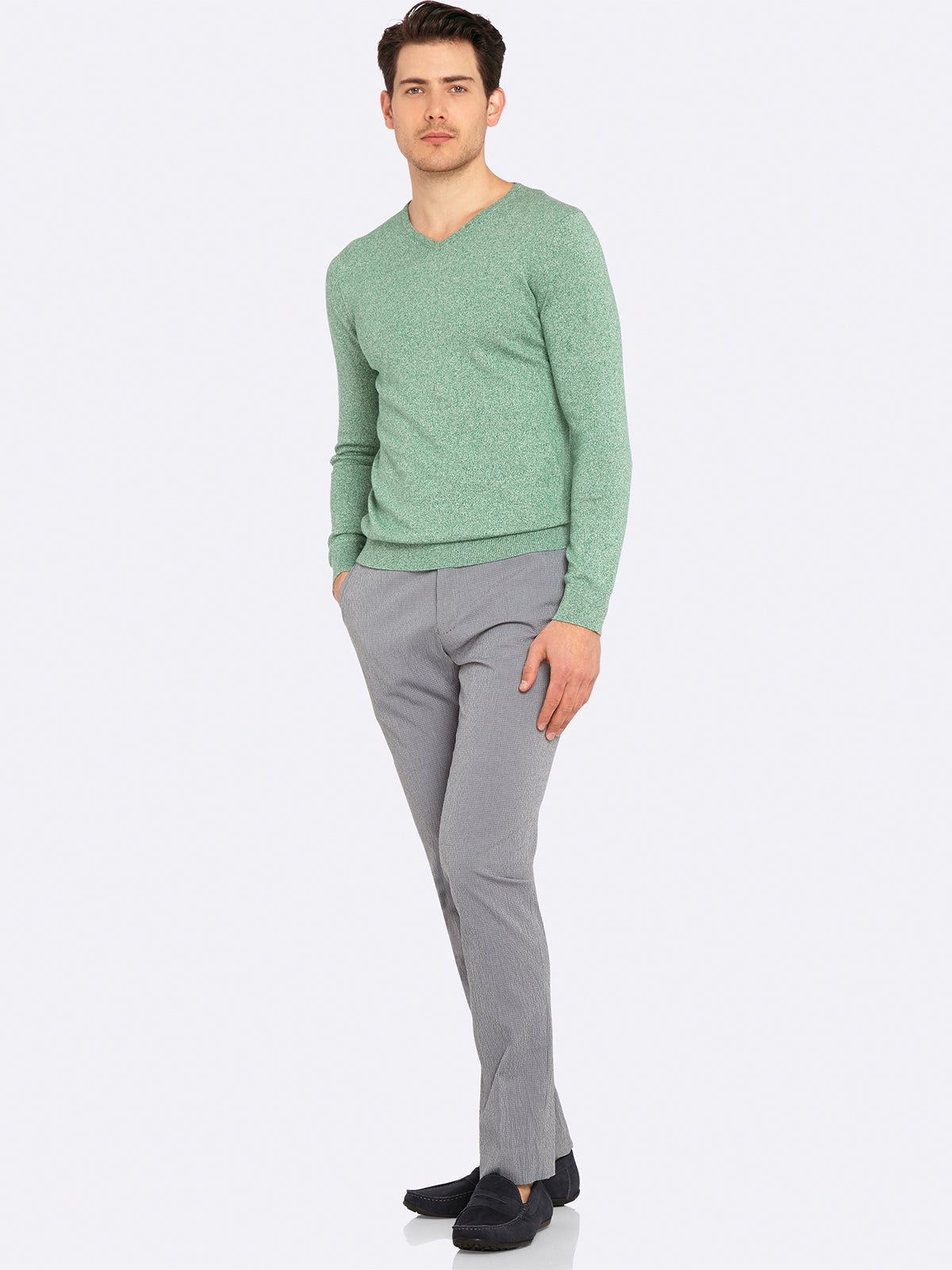 BASIC COTTON V-NECK PULLOVER