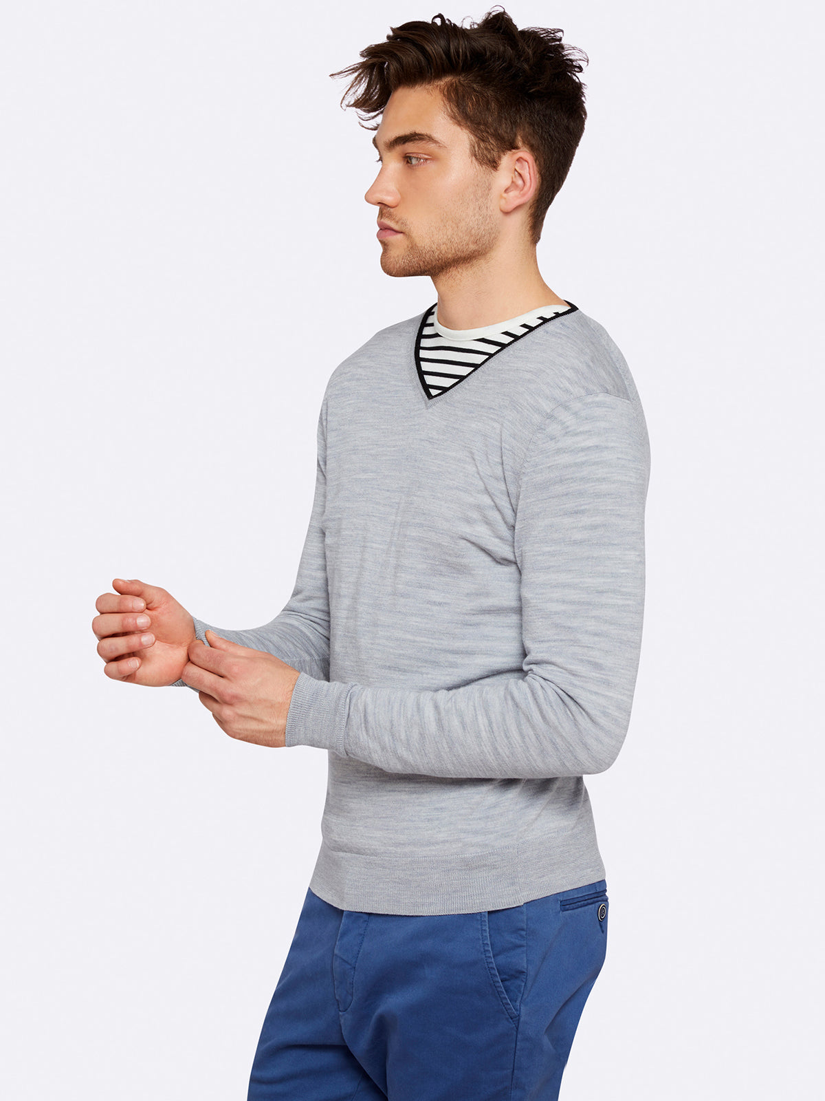 PERRY V-NECK TIPPING PULLOVER