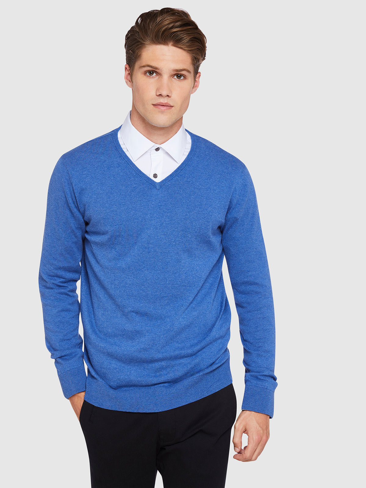 COTTON V-NECK PULLOVER